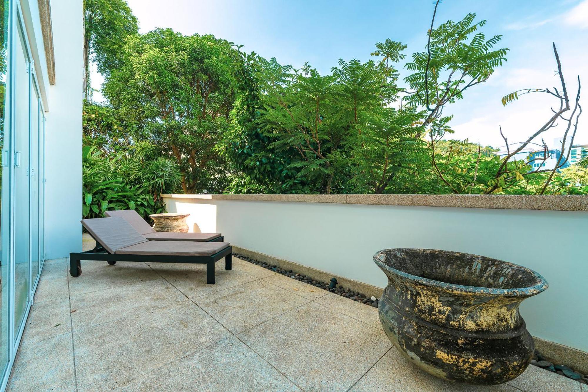 Private Pool At Сурин-Бич