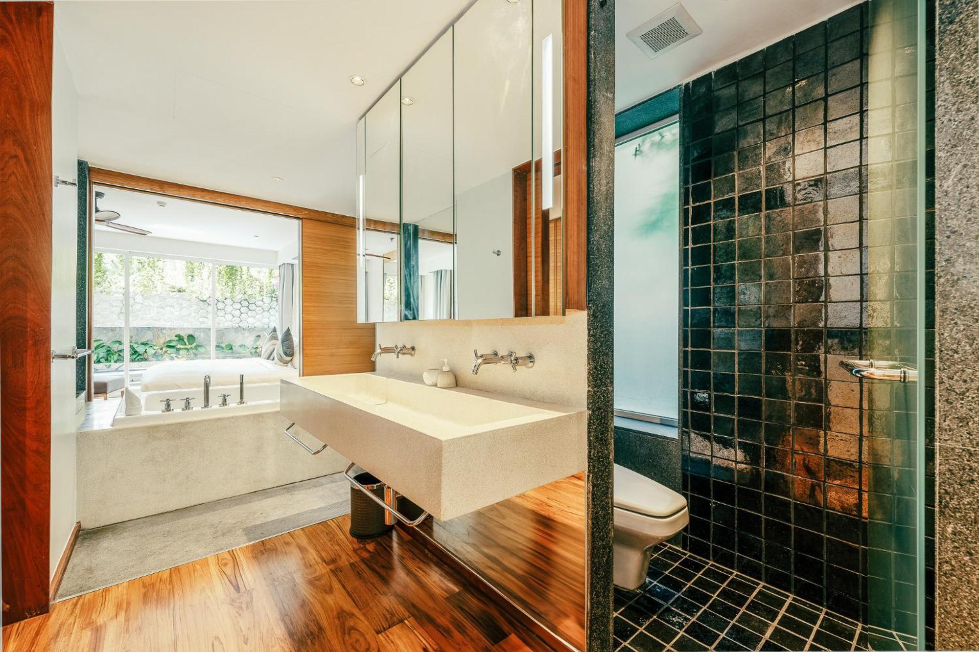 Private Pool At Surin Beach (Phuket)