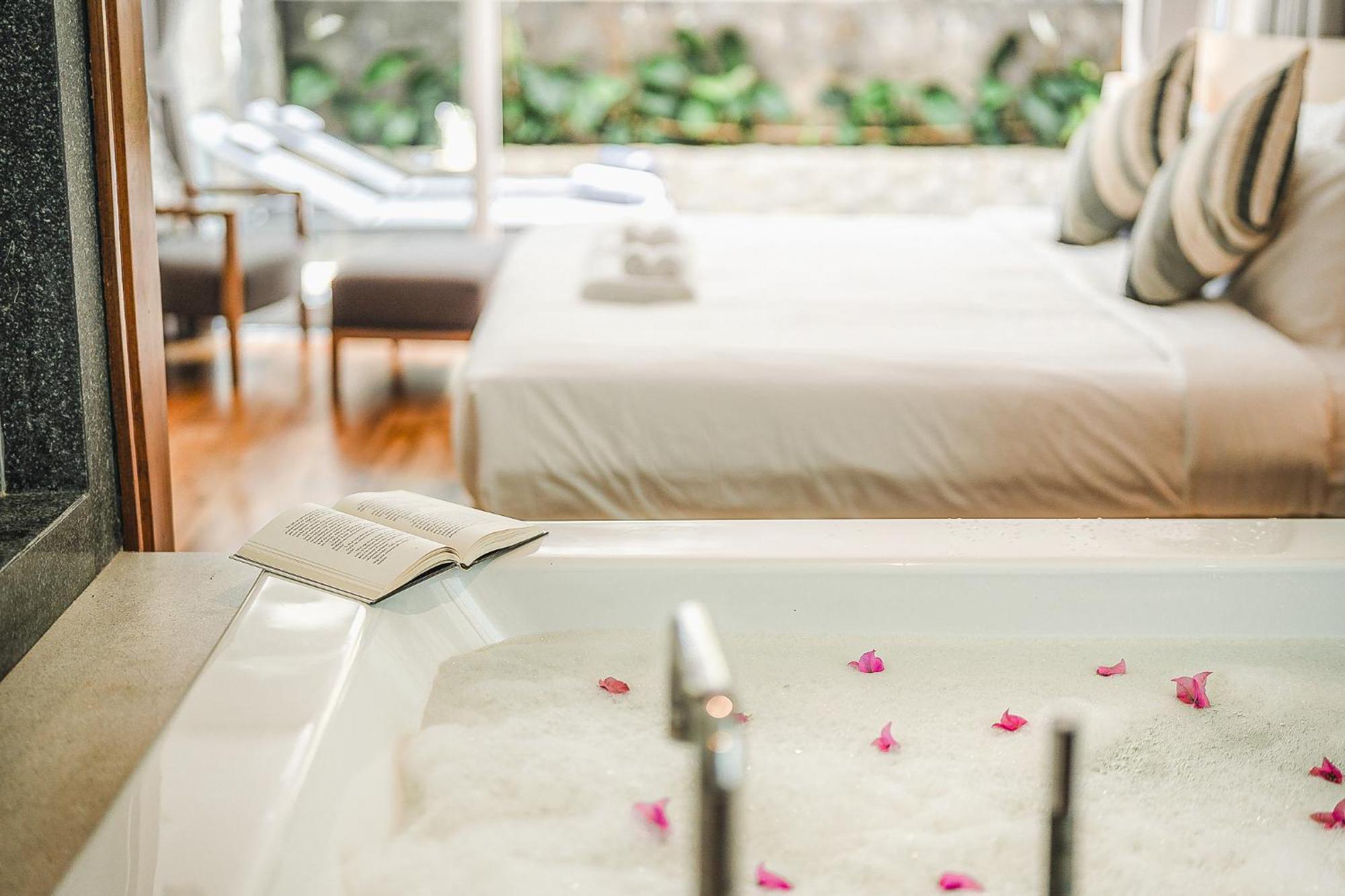 Private Pool At Appartamento